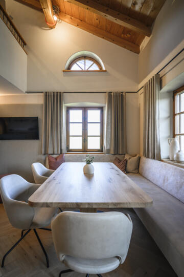 Kinderfreundliche Ferienwohnung mit Spielplatz und Tieren am Bauernhof